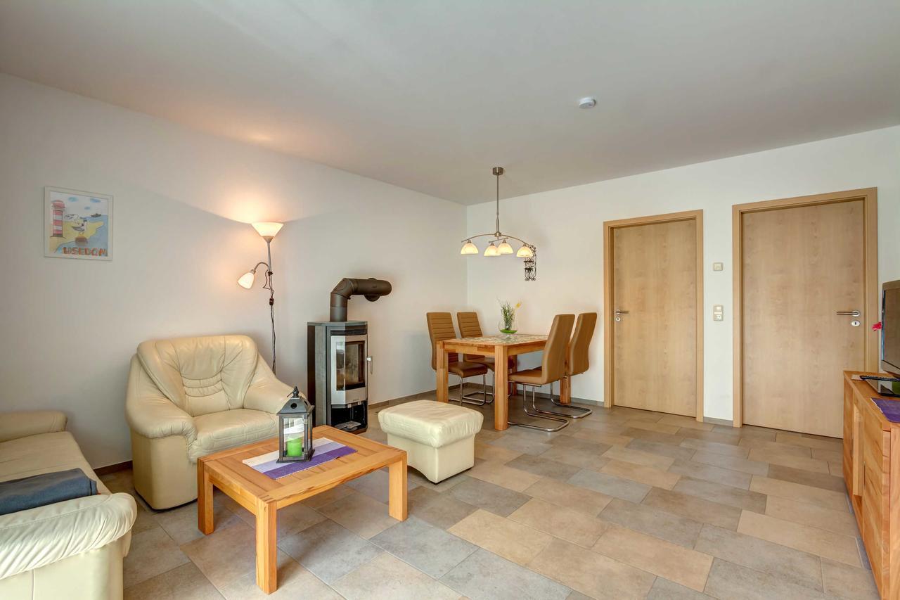 Haus Werder Wohnung 2 Mit Kamin Zinnowitz Exterior foto